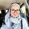yanie khuszairy