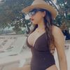 Anadelia  cruz