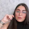 estherhiluany_