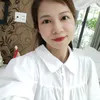 hen_2hand.368347289