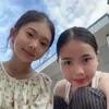 Mẹ và con gái