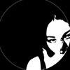 wh7tblck_