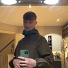 leo_davies04
