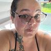 hotmessmilmom