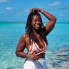 Nicole | Travel & Culture