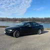black.320i