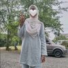_.una59