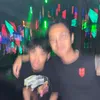 Champagneutoo