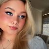 carolinehh96