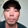 Tèo lives simply