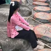 _amhny.thuw_2005