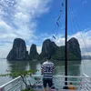 thom_right.66