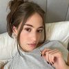 livvyboone