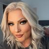 amandalee1015