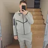 andre_q06