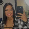 yasmiinmello