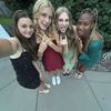 holly_b2009_