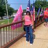 The Girl on the Overpass 🇺🇸