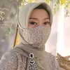 Leeazahrien