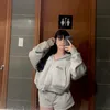 _yennhi_215