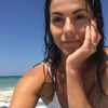 chloe_miranda_