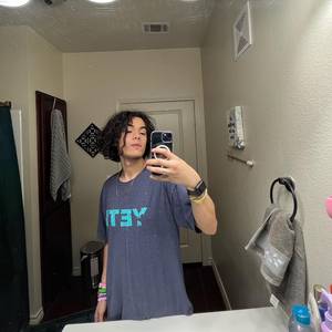 gabrielsalazar696