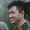 chàng trai có nụ cười tỏa nắng