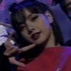 kpop_girl_sanas