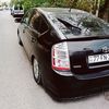 black.prius