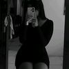 leonela_4m