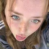 holly_woods00