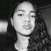 llauraxzy._