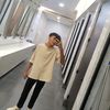 yaxznneedsomeone_