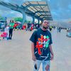 young_boy_safari
