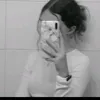 laura_prvtshit99