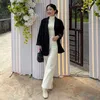 Em từn đây nè