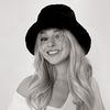 AMELIE HENRY