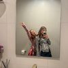 chloeahearn._