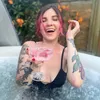 zoeywood__