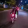 fufi_grab