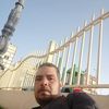 user1810068795907