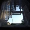 thewindowistuckopen
