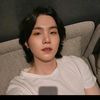 army_min_suga_