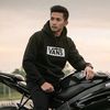 adhi1002