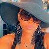 queenbee4221