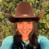 bebel_cowgril