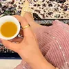momm835
