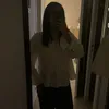 ￼