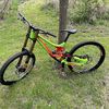 valentino_dh8