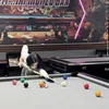 Cô bé bán gậy 🎱